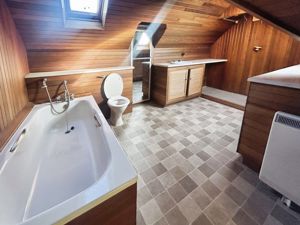 Photo 12- click for photo gallery